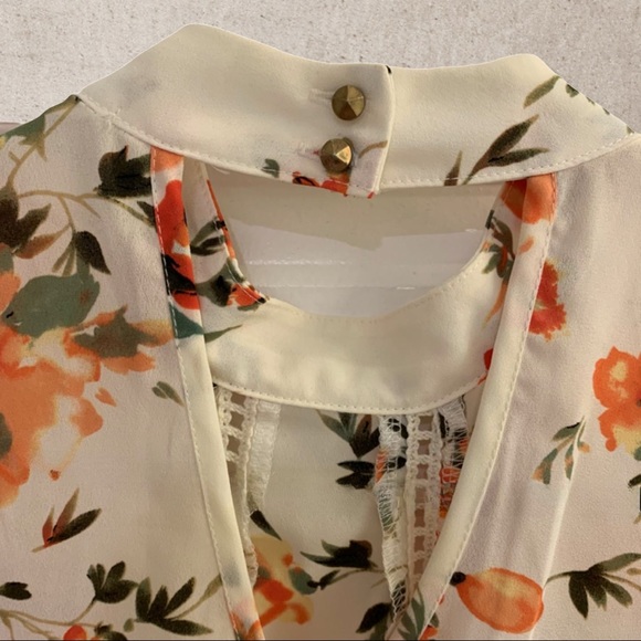 SIENNA SKY • Coral Floral Short Sleeve Blouse - Picture 6 of 8